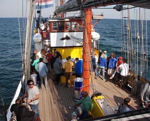 van der Rest Sail Charter