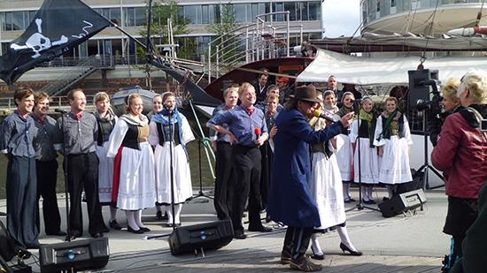 van der Rest Sail Charter