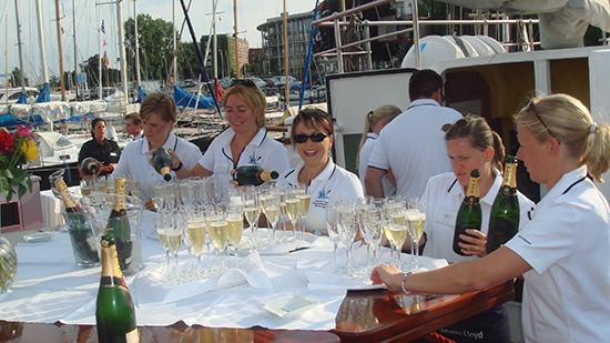 van der Rest Sail Charter