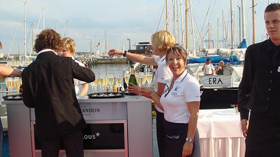 van der Rest Sail Charter